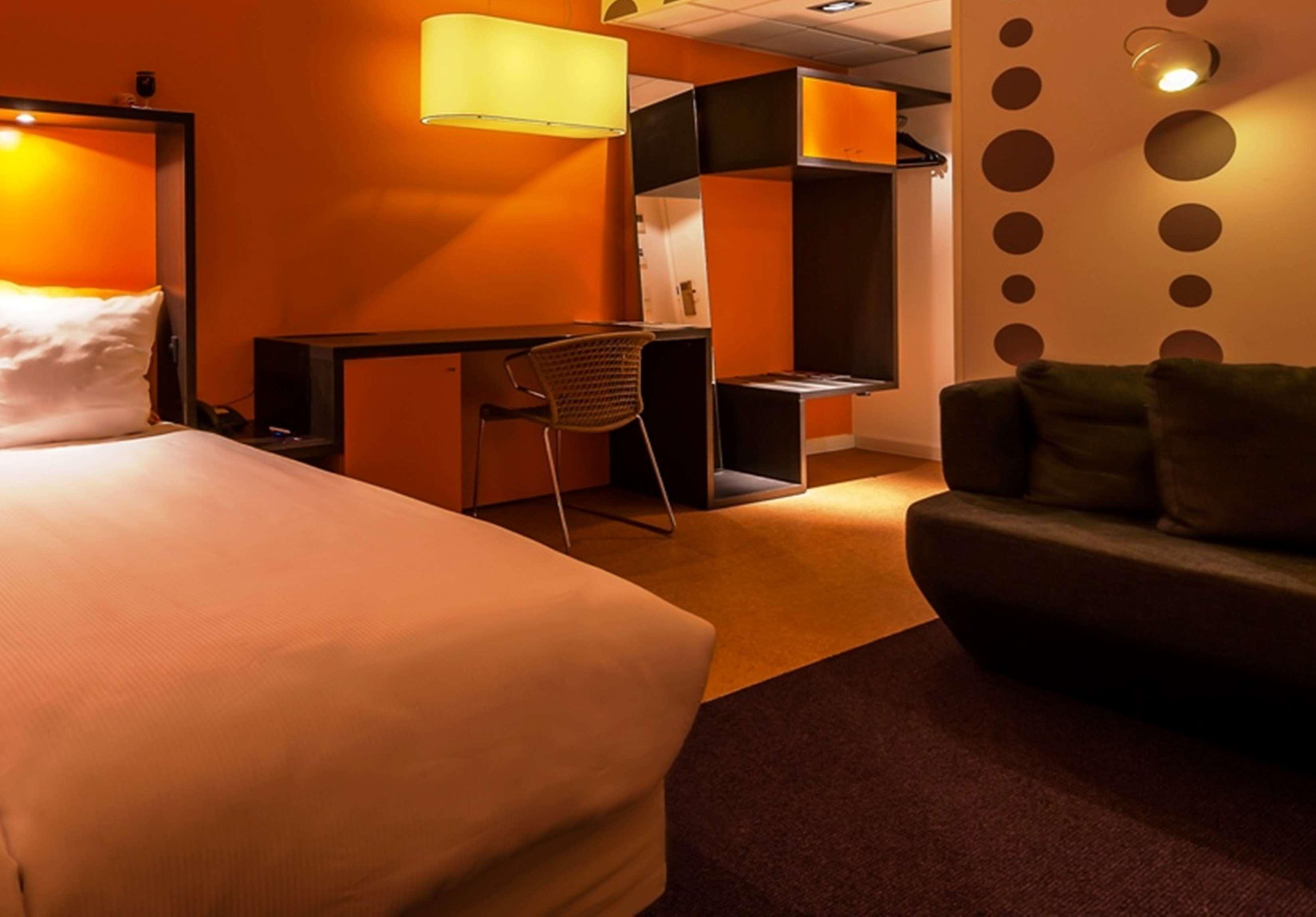 Best Western Plus Midamerica Hotel Mascoutah エクステリア 写真