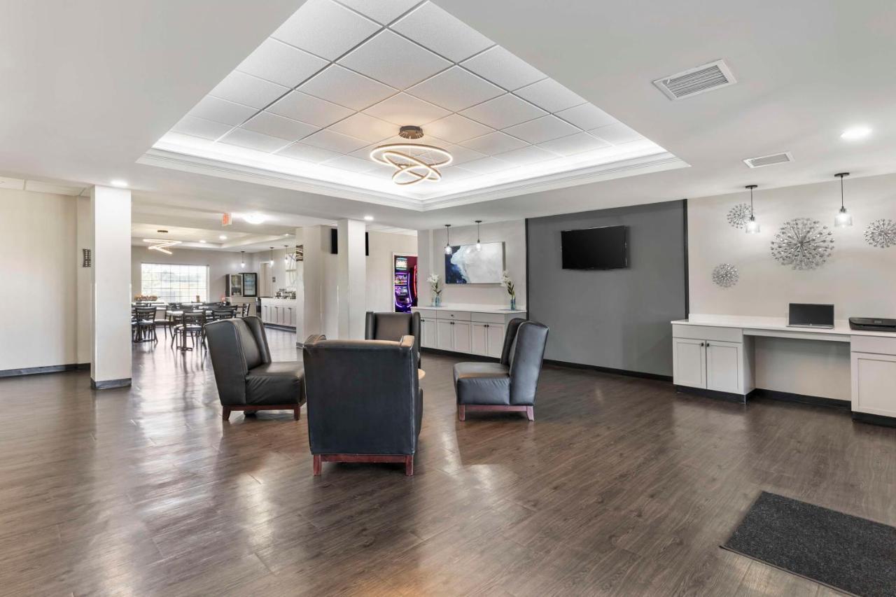 Best Western Plus Midamerica Hotel Mascoutah エクステリア 写真