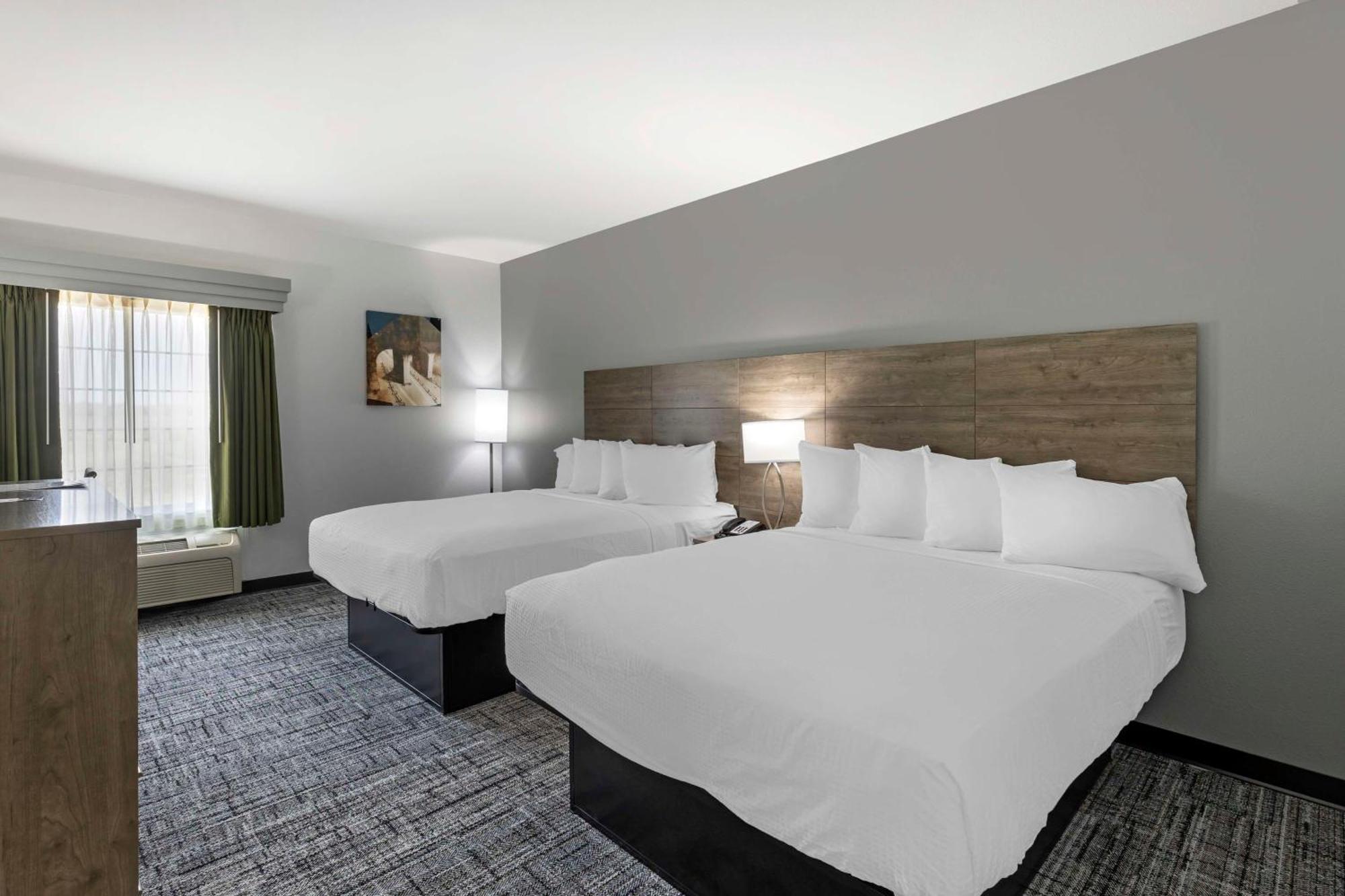 Best Western Plus Midamerica Hotel Mascoutah エクステリア 写真